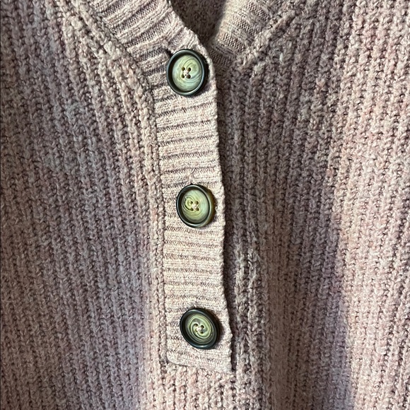 Falls Creek Button Mauve Knit Sweater Size Medium - Picture 3 of 5
